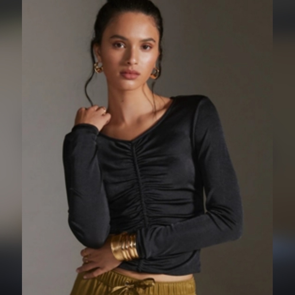 Anthropologie Flattering Black Ruched V-Neck Long Sleeve Goth Minimalist - Picture 1 of 7
